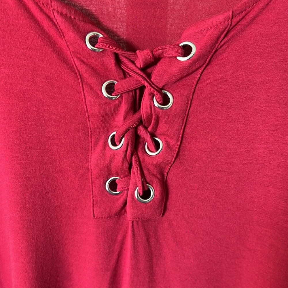 Top - Picture 2 of 2